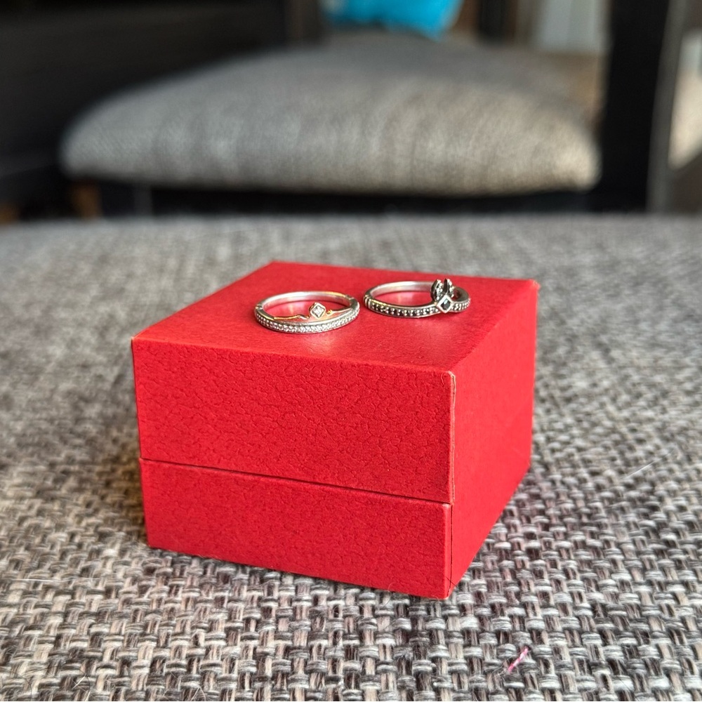 Enchanted Disney Aurora Duo Set Rings - Picture 2 of 6